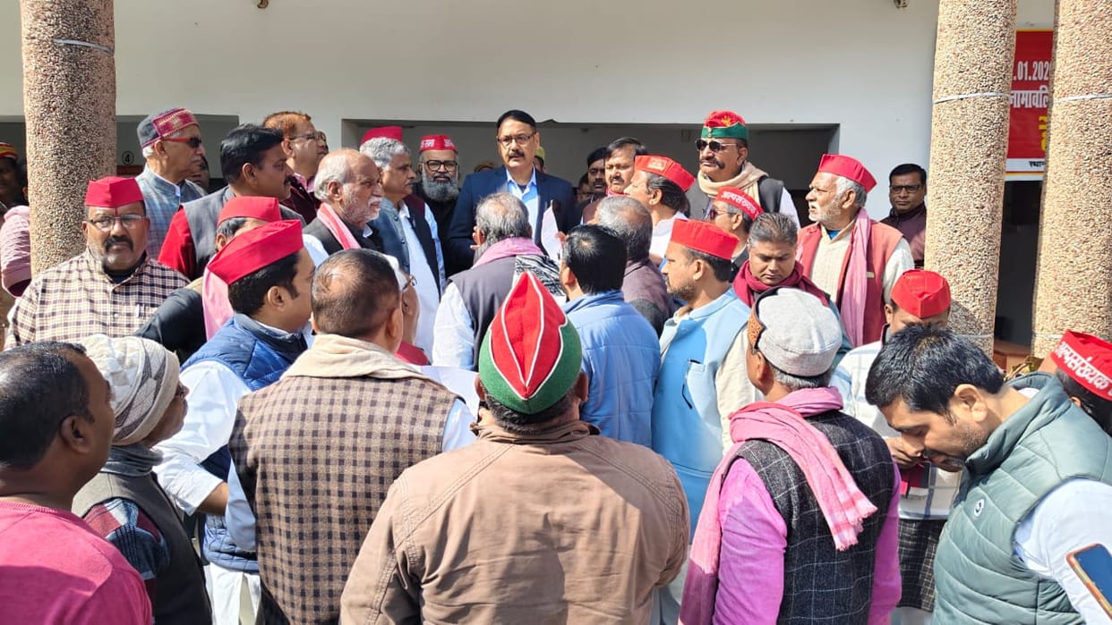 Accused of filling fake Form 7, protest held