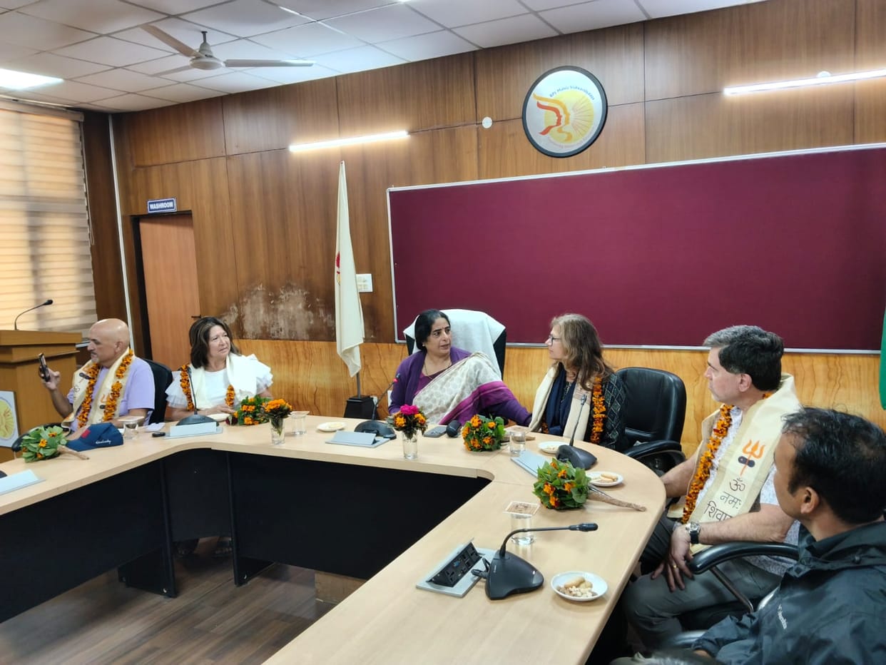 The US delegation gave the mantra of startup and innovation to the girl students.