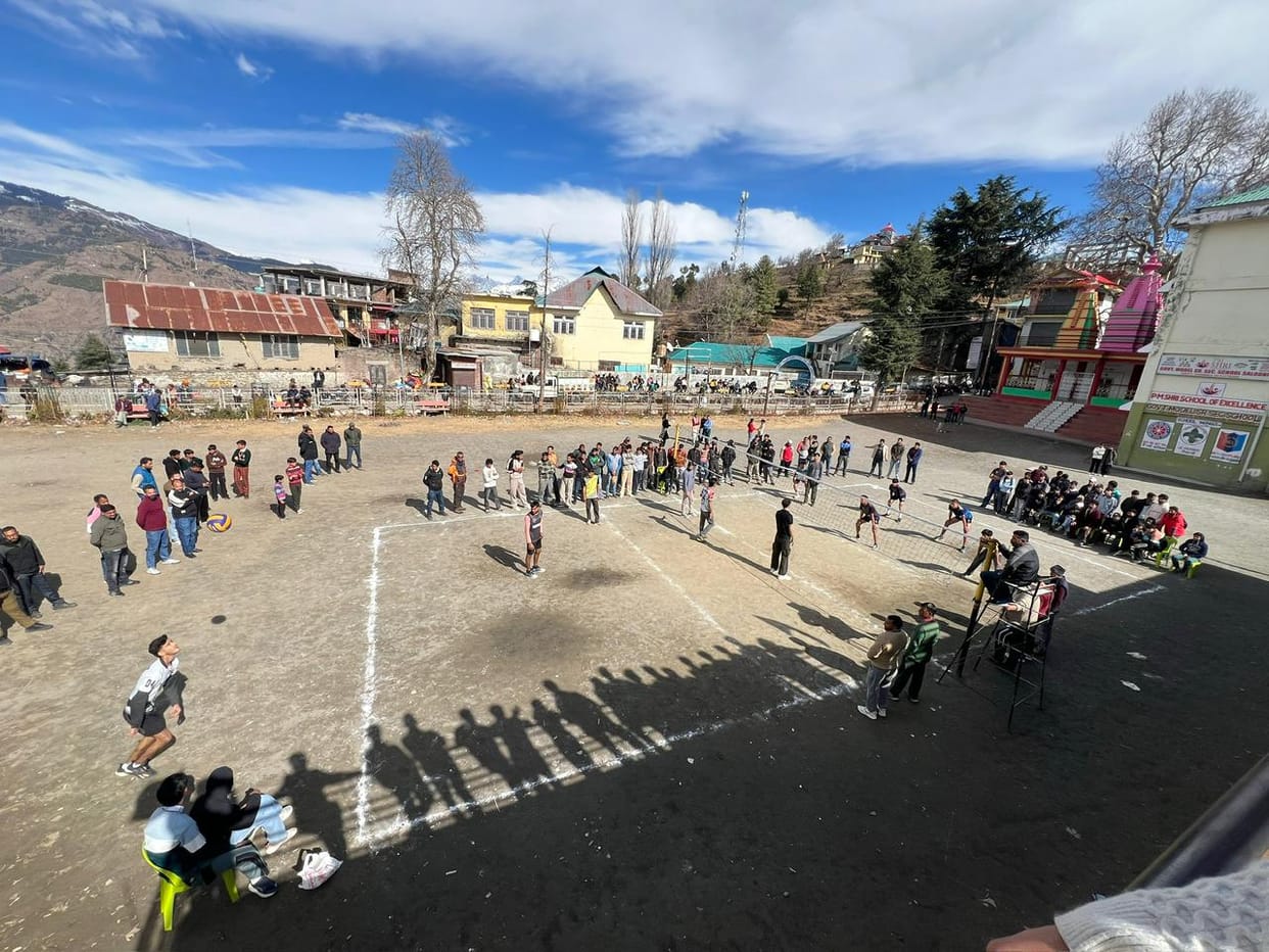 Surangani's team became the winner of volleyball