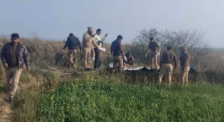 Siddharthnagar News : Body of teenage girl found in drain, suspected of murder