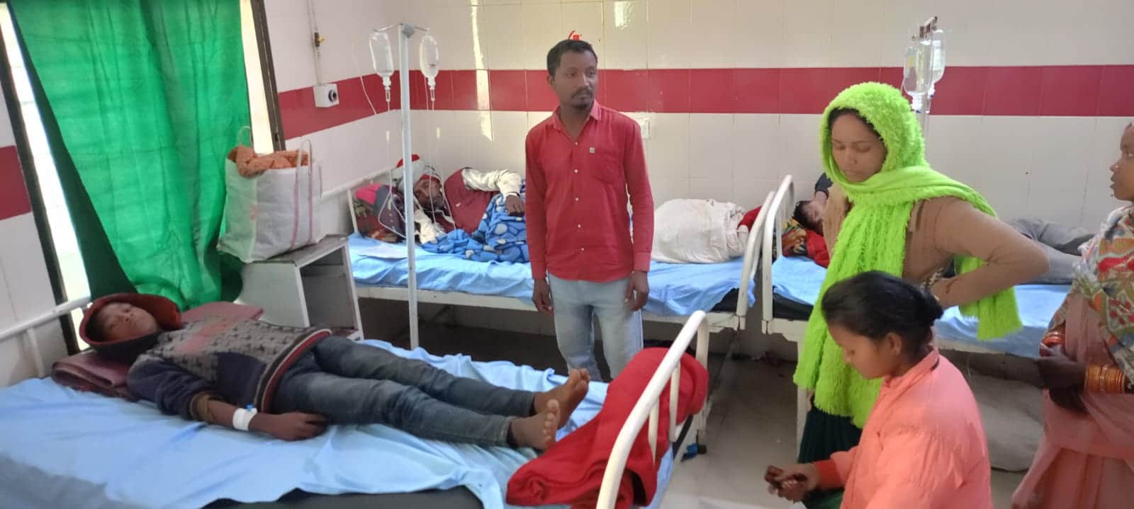 अस्पताल में जारी उपचार।