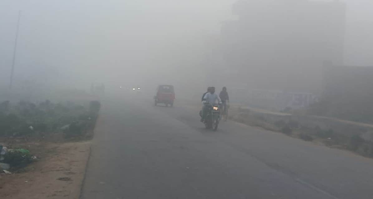 चौरी में सुबह के समय छाया रहा कोहरा। संवाद