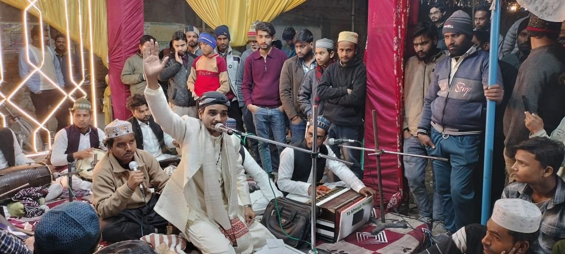 At the Urs festival, Qawwali singers created a sensation with their performances.