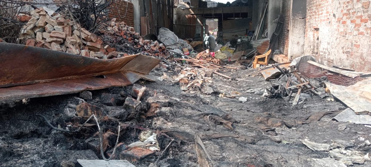 Fire breaks out in scrap warehouse, panic ensues