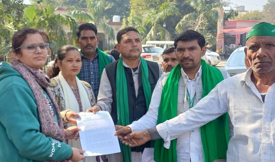 Demand raised for action against polluting factories.