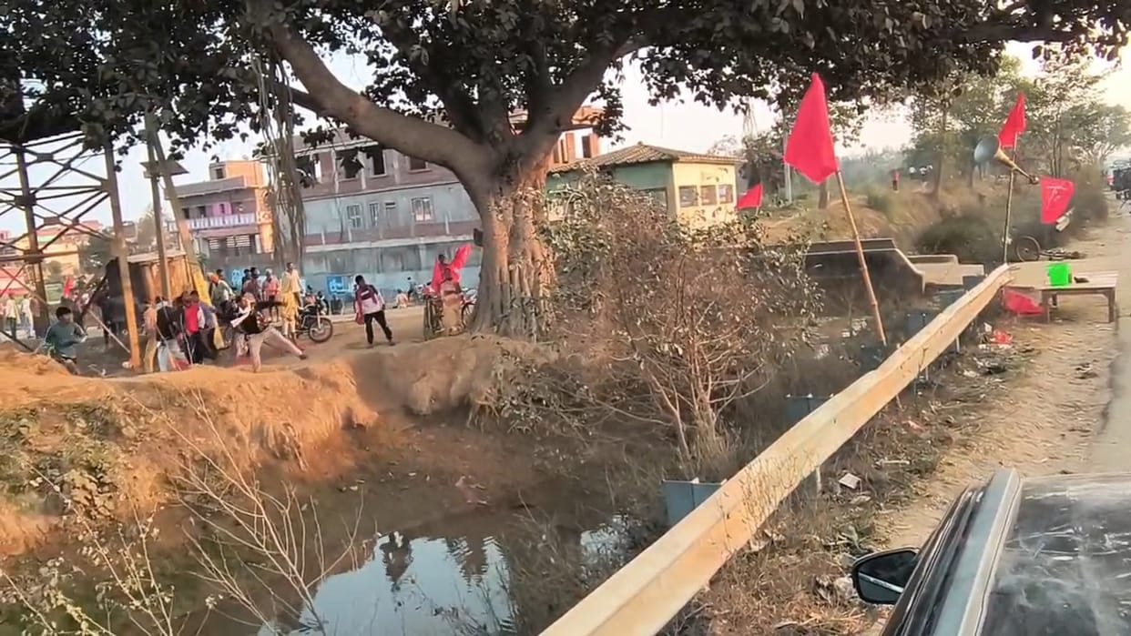 The demand for wages led to a road blockade at Balughat