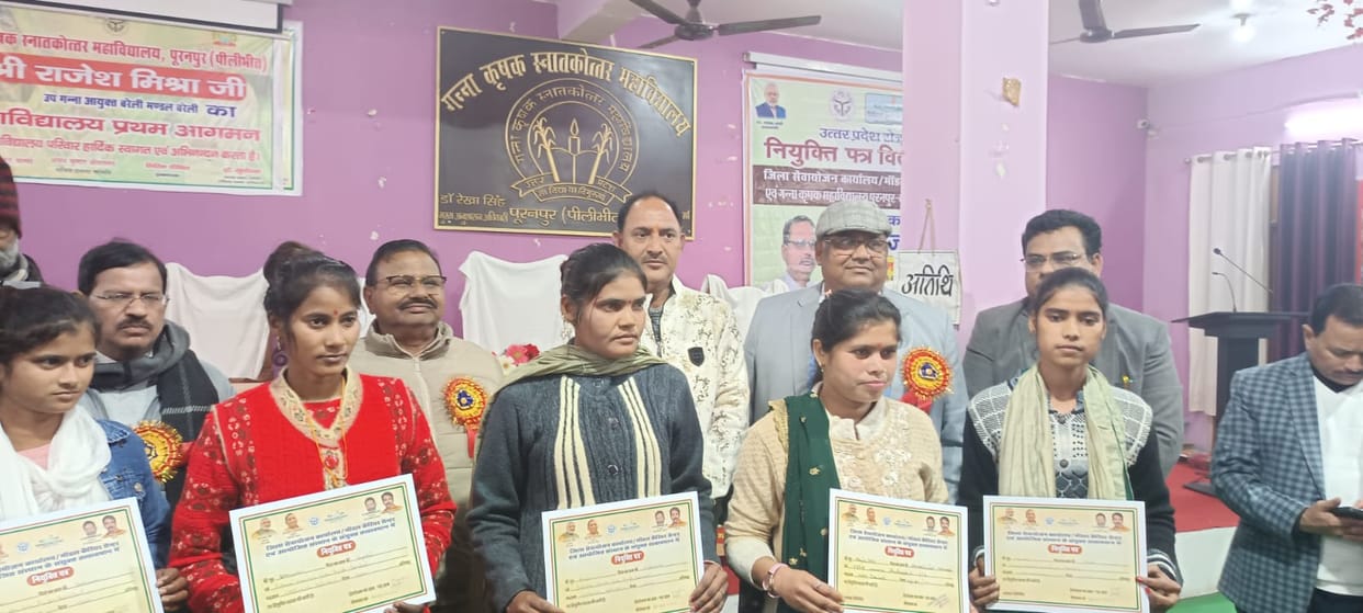 963 students registered in the employment fair, 236 got appointment letters.
