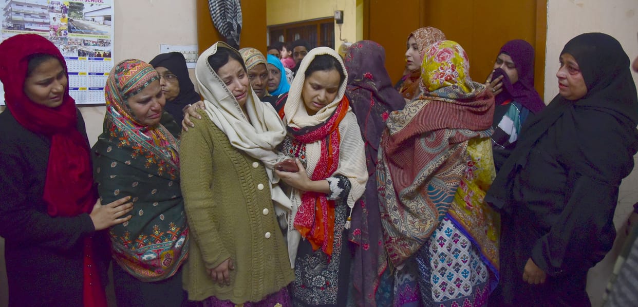 Shoaib's mother and wife fainted after seeing him wrapped in a shroud.