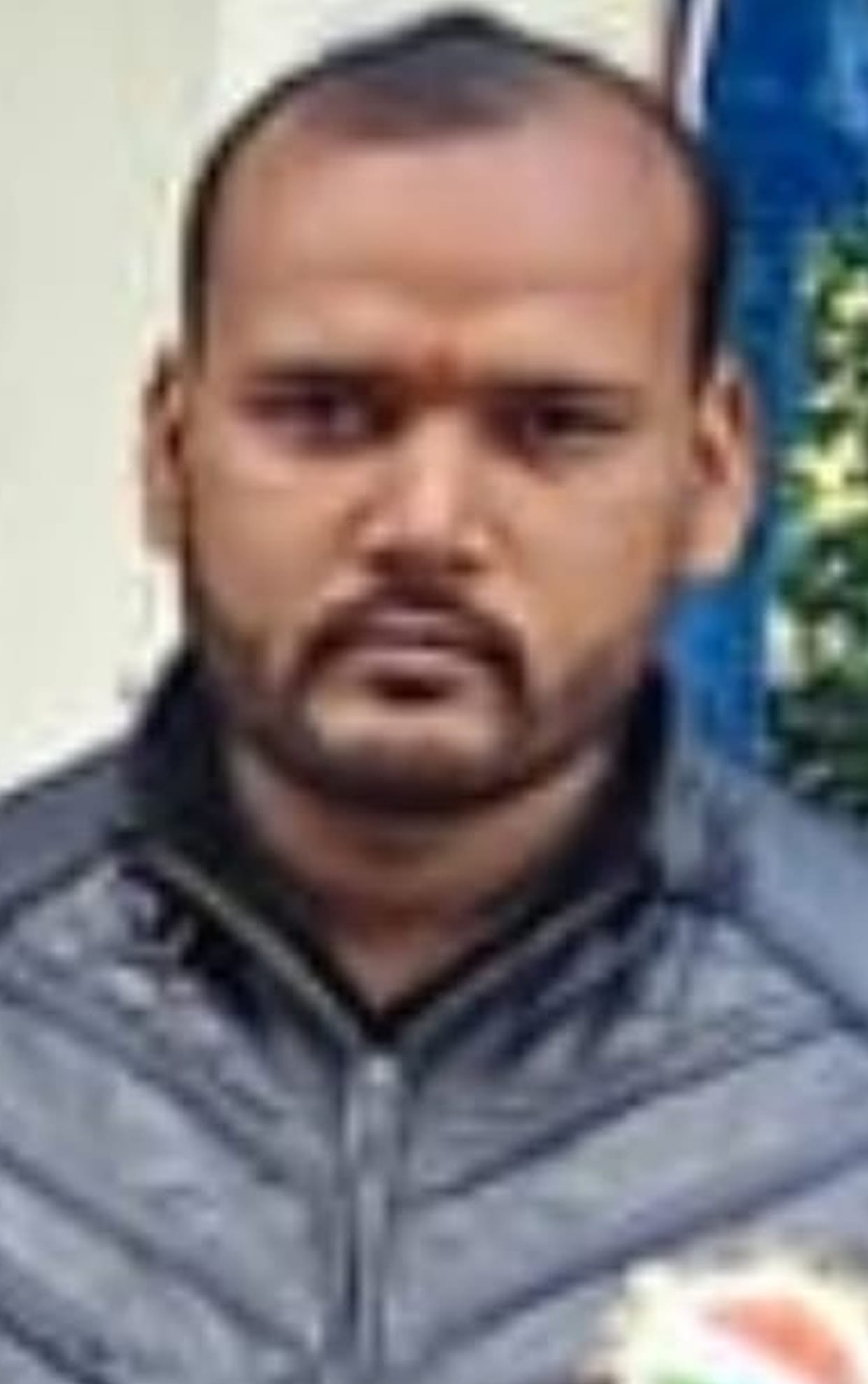 Electrician injured in car accident dies