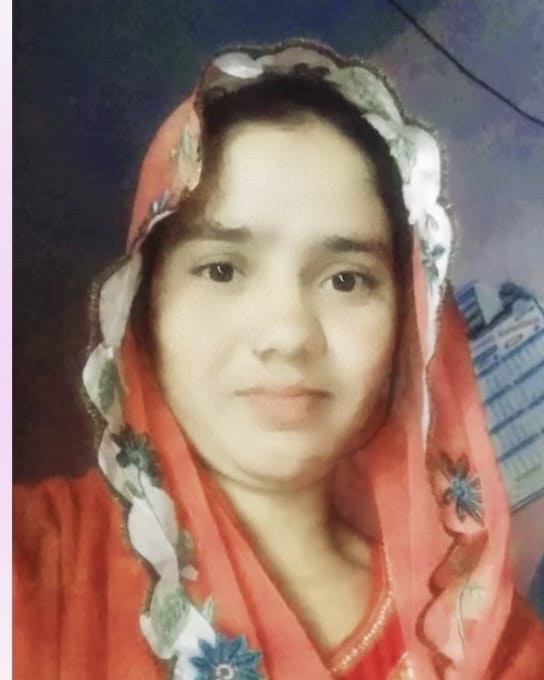 Married woman's body found hanging, FIR lodged against husband and three others
