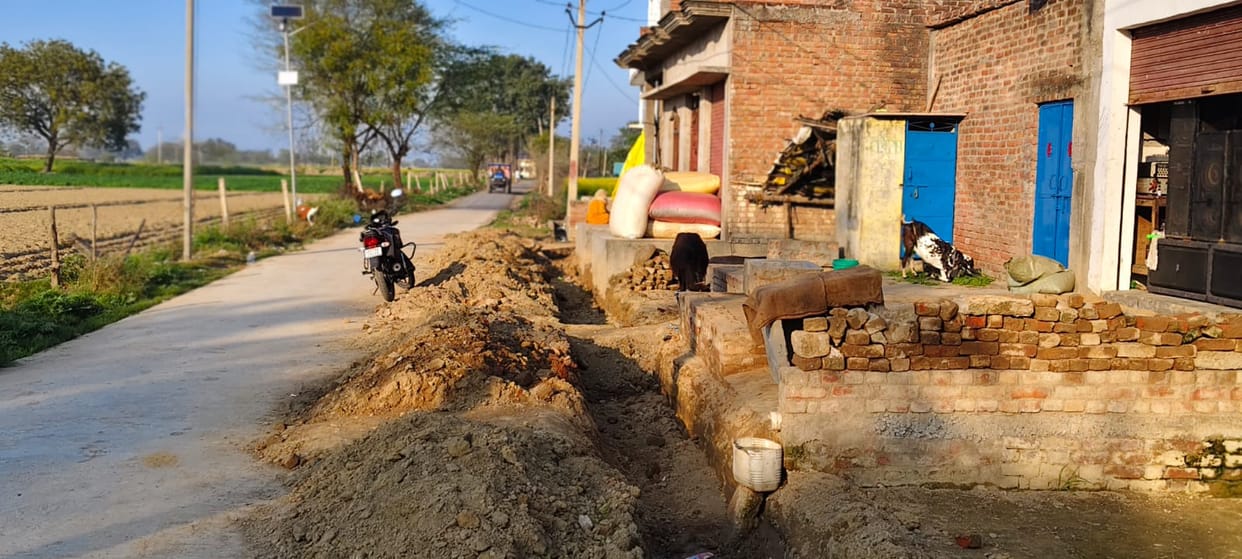 Construction of drain started in Keshampur
