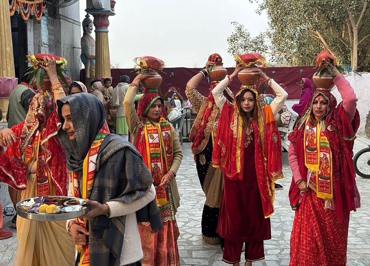 A Kalash Yatra (procession with sacred pots) was taken out in Jharoda Kalan village.