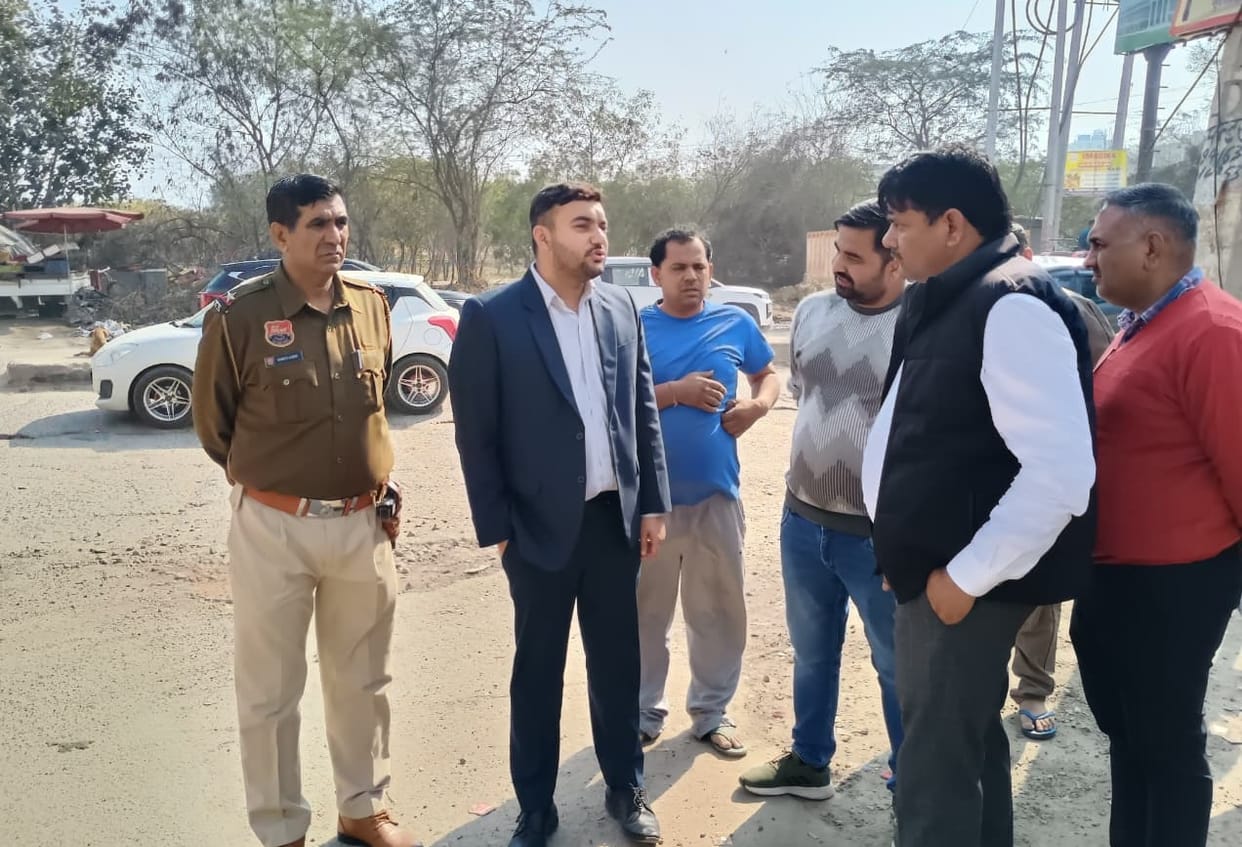 The administration removed encroachments from the national highway.