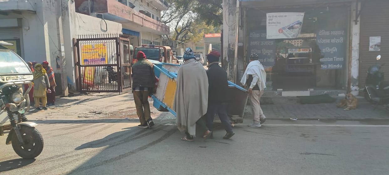 Encroachment removed by running a campaign on Railway RoadNews