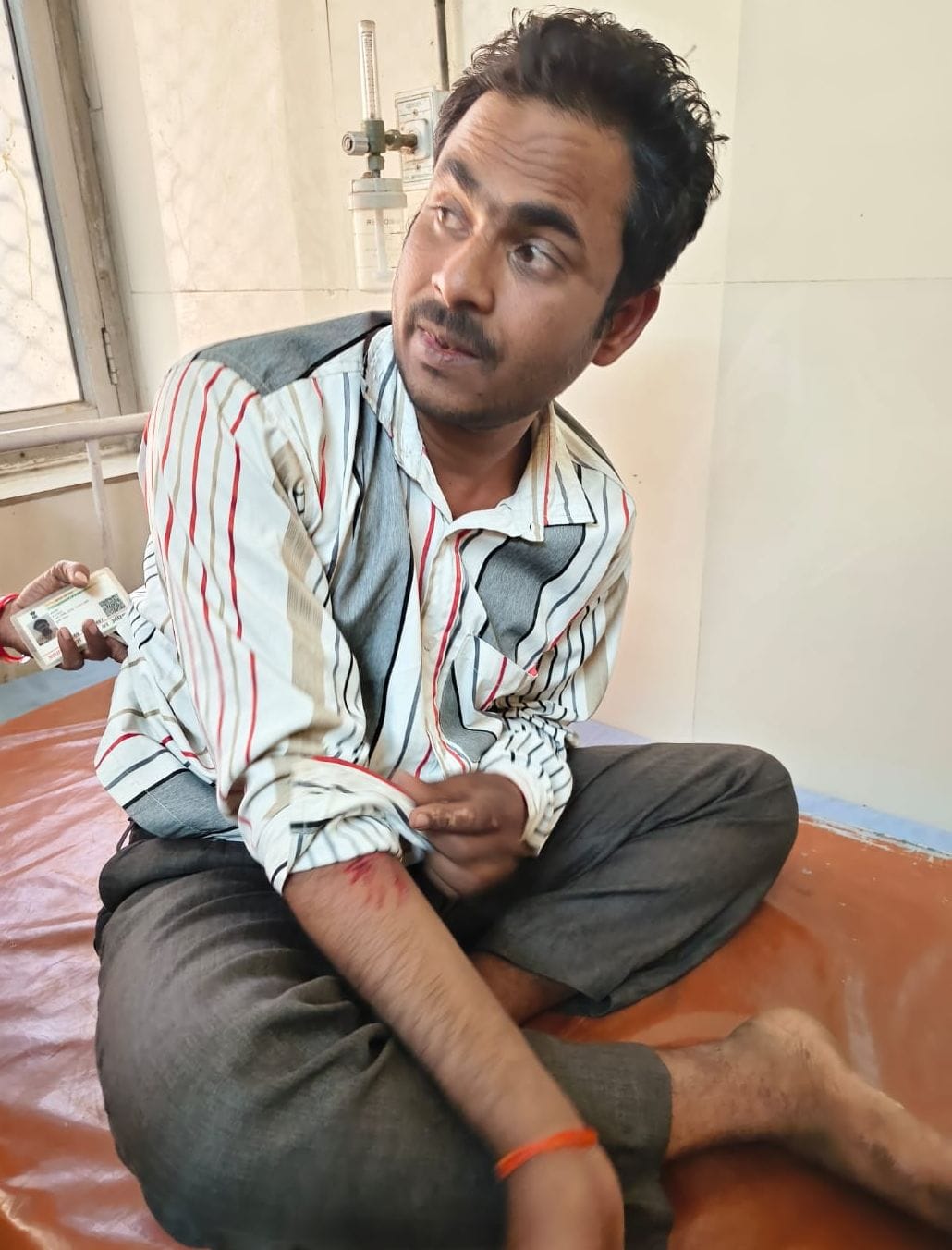 A young man climbed an electric pole and suffered burn injuries