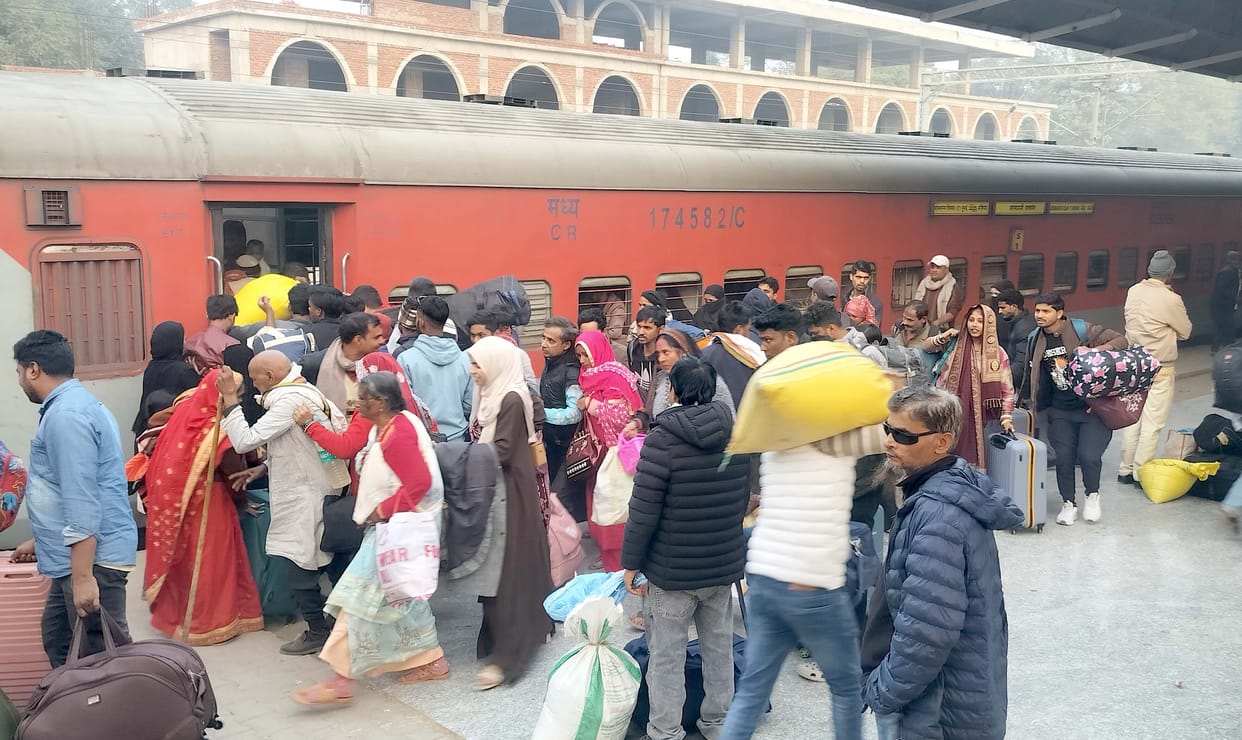 There are no seats available on any train to return from Mumbai for the next 60 days