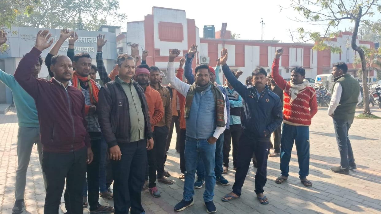 Retired RPF jawan dies, family alleges wrong injection, creates ruckus