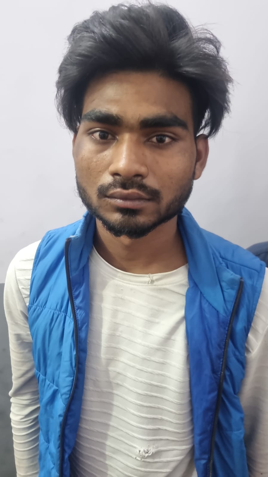 Seven arrested for robbing people on the pretext of giving them lift