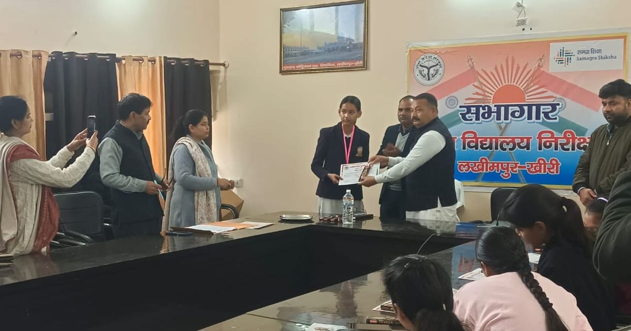 Anjali first in essay, Yashasvi first in speech and Abhash first in painting
