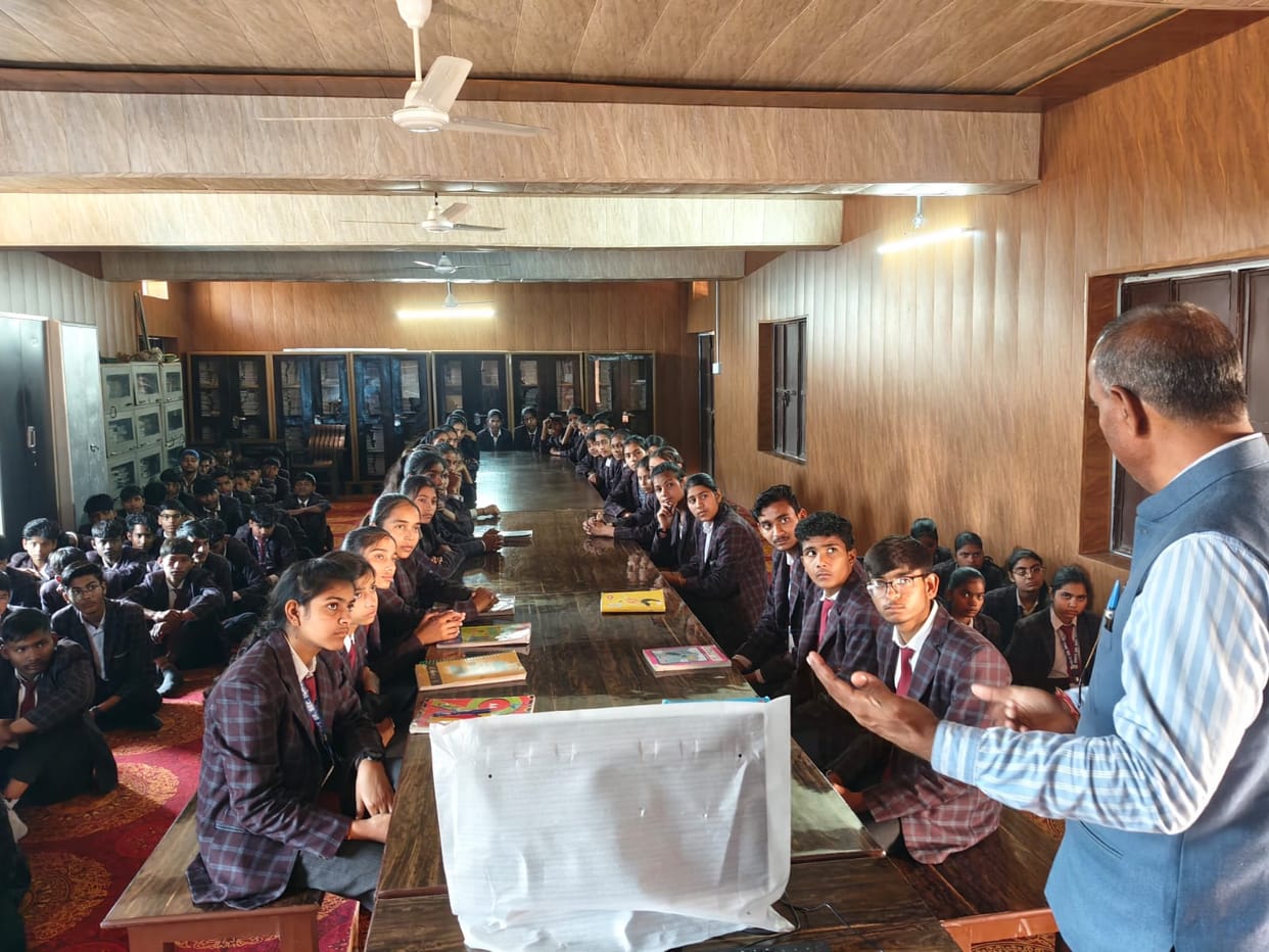 Select subject and course as per your interest: Dr. Yashpal