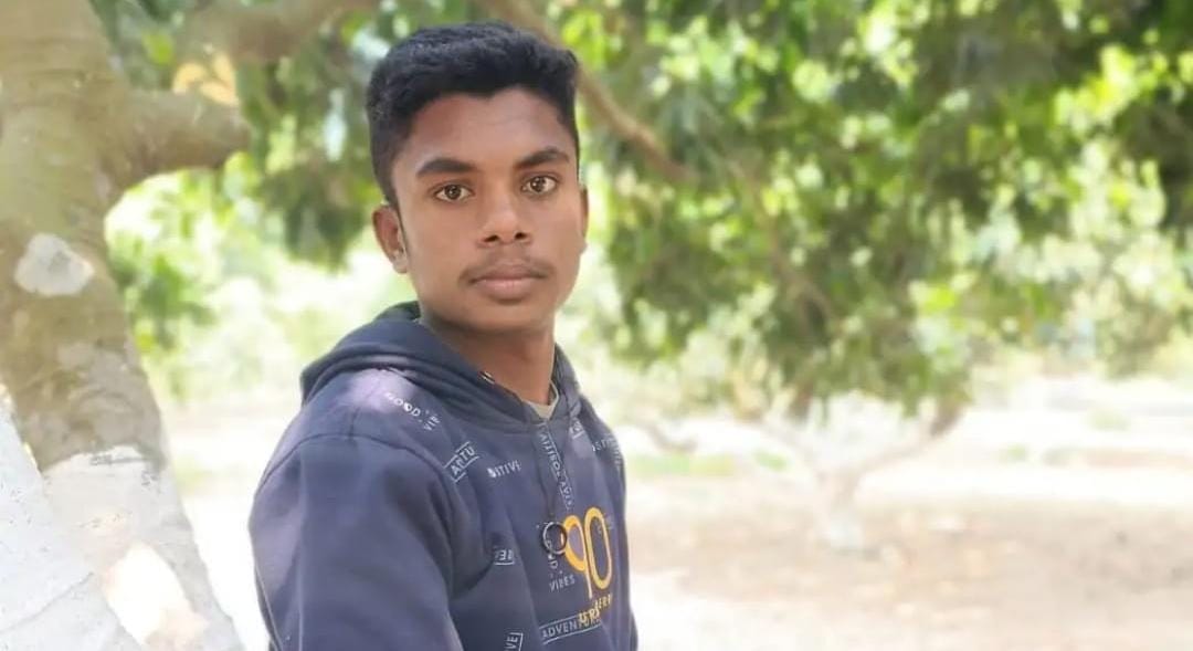 Muzaffarpur Bihar news : two friends died in road accident who return after attend marriage ceremony