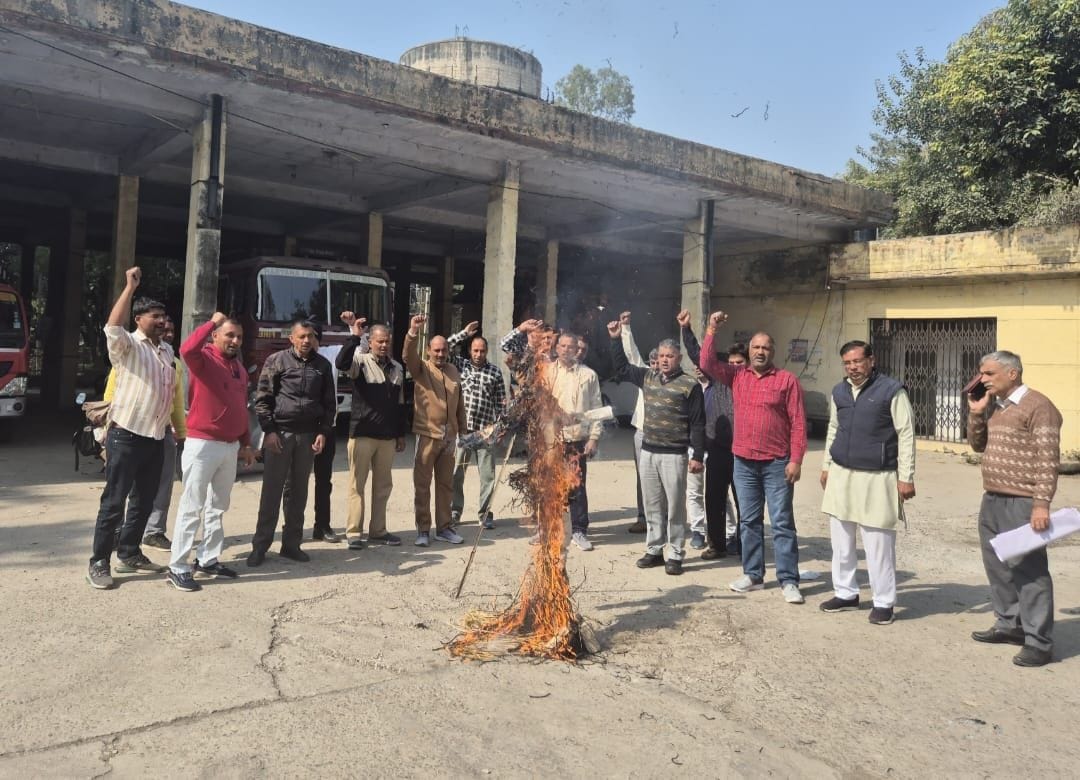 Firefighters demonstrated