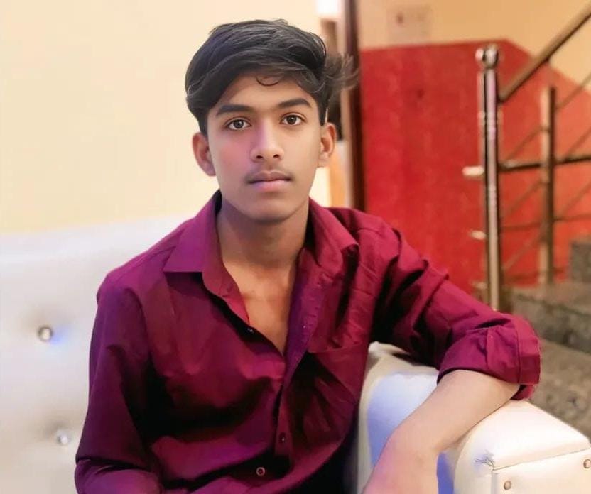 अभिषेक सिंह की फाइल फोटो। स्रोत परिजन