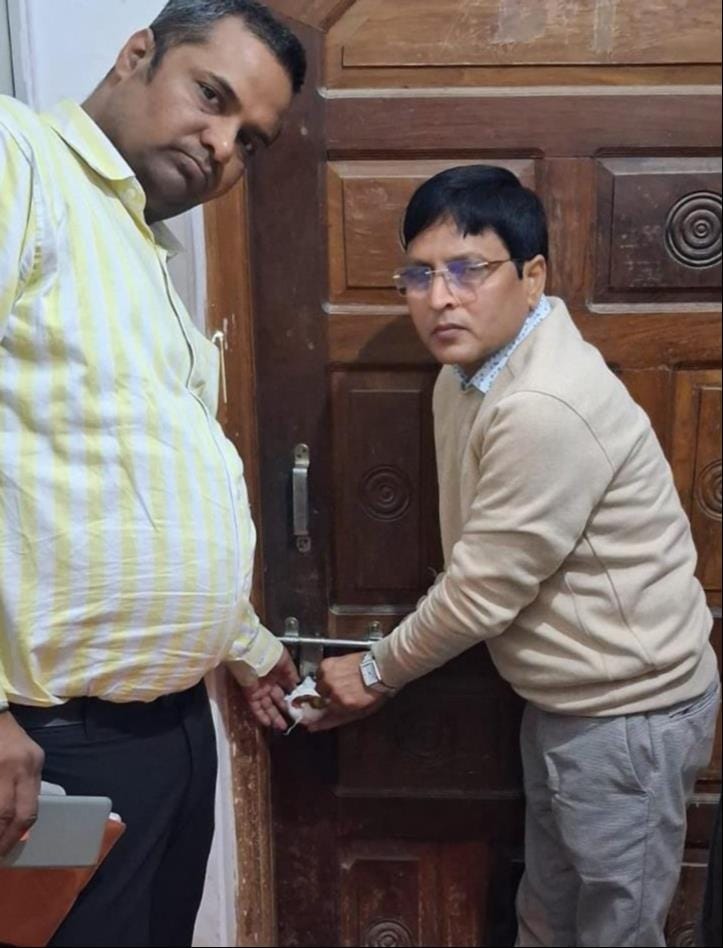 Two private hospitals in Lalganj sealed, FIR to be filed