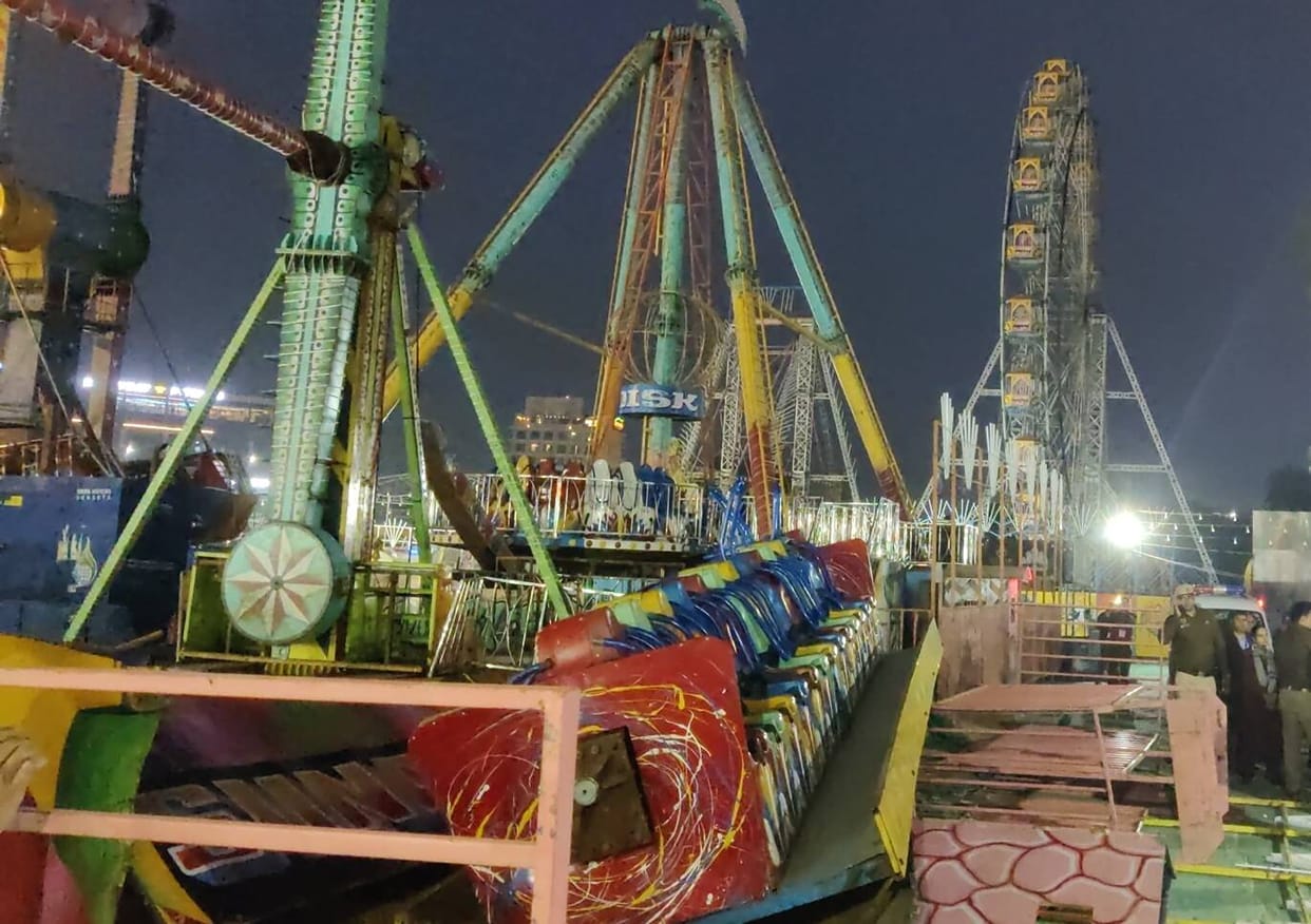 Tsunami swing collapses at Surajkund fair, 13 injured, rescue inspector dies