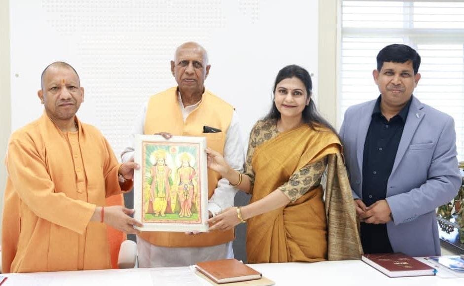 Former MLA met the Chief Minister and asked for a trauma centre for Sandila.
