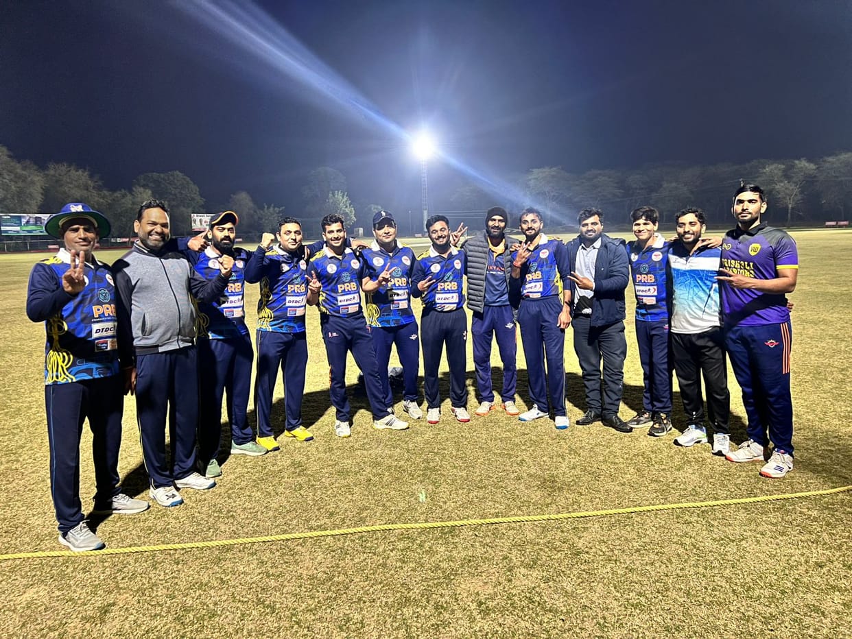 All-rounder Kings defeated Panthers 11 to secure a place in the final.