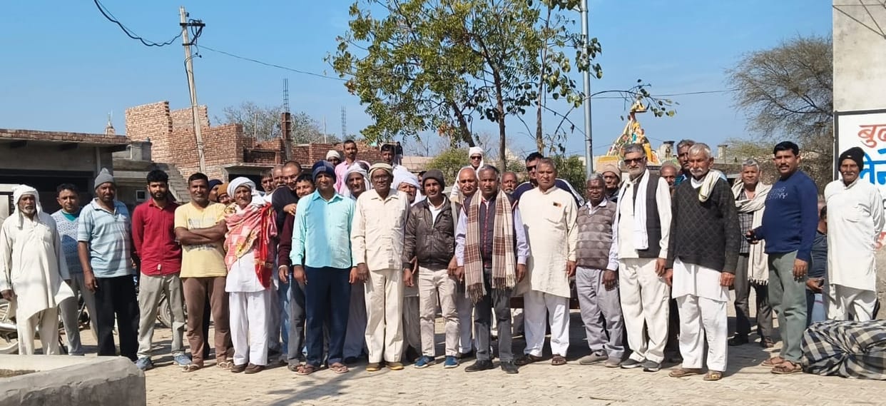 Farming and houses destroyed by waterlogging, demand for construction of service road and compensation