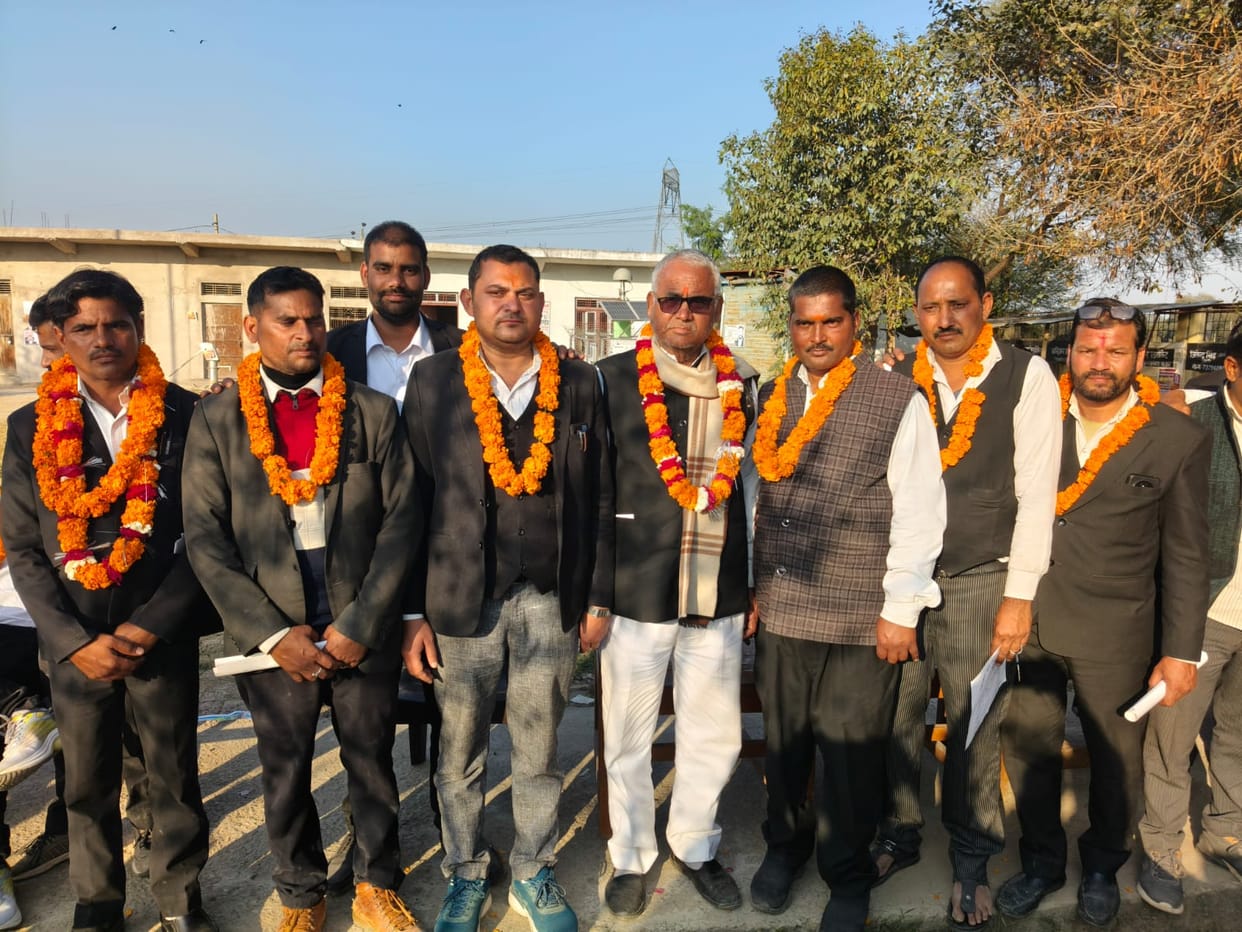 Rajendra became the president, Ramabhilash became the secretary and Sushil became the treasurer.
