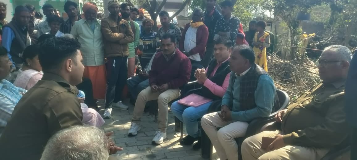 The body of the young man was buried after four hours