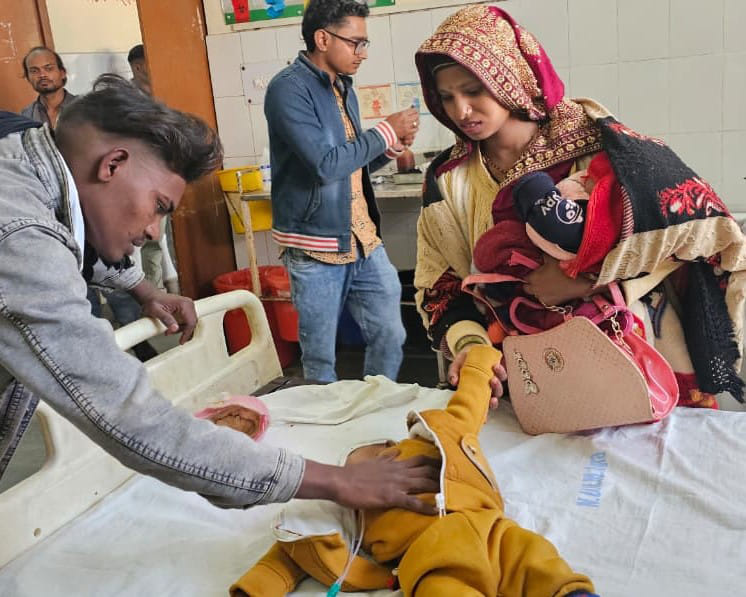 Bike rider crushed by speeding auto, couple and 4-month-old child injured