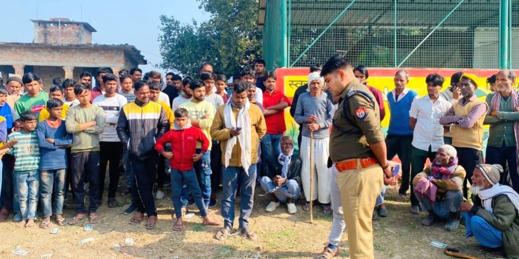 Half burnt body of youth found under suspicious circumstances