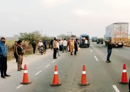 Speed wreaks havoc in Bhilwara two women killed after being hit by an unknown vehicle