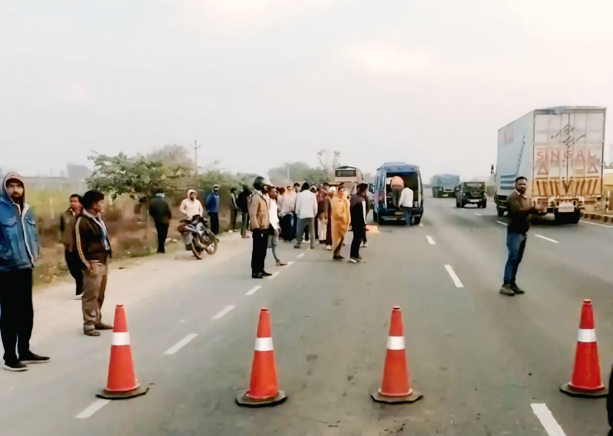 Speed wreaks havoc in Bhilwara two women killed after being hit by an unknown vehicle