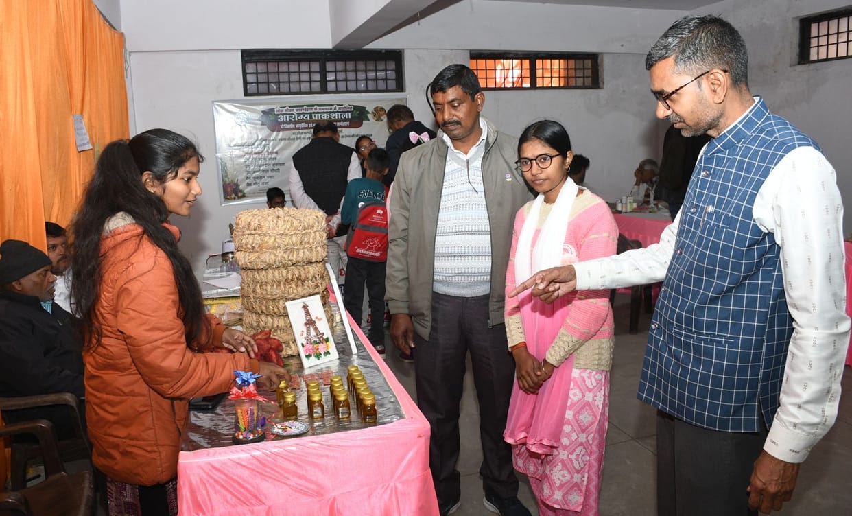 Explaining the importance of acupressure therapy