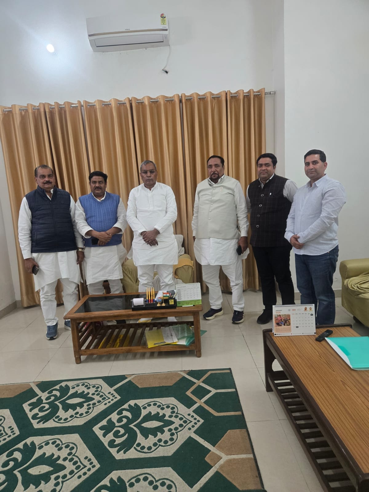 Demand for holding Panchayat elections on time, memorandum submitted to the Minister