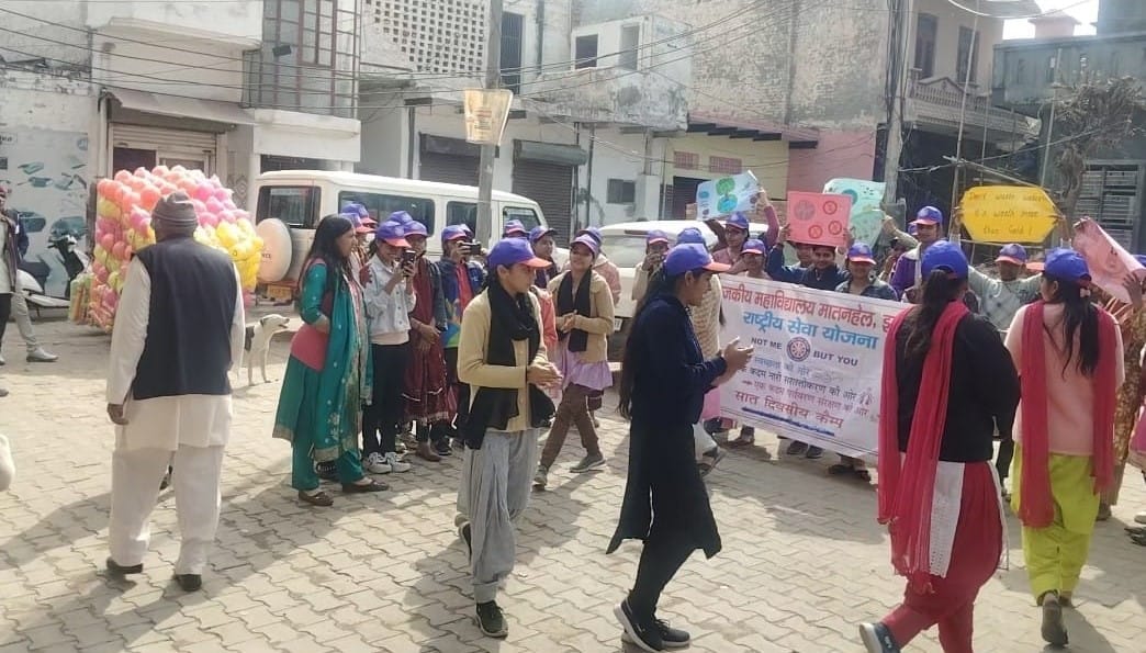 A street play was used to spread the message of drug de-addiction.