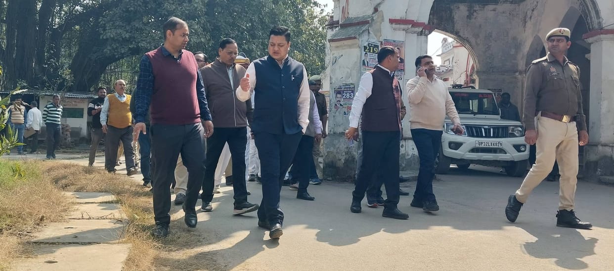 Keep files in order, maintain cleanliness: DM