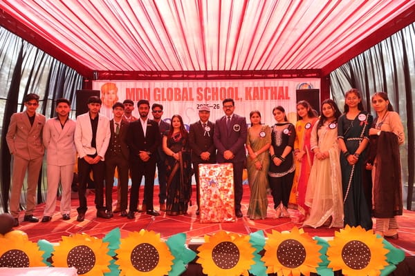 Aditya-Devane became Mr. and Muskan-Durga became Miss Farewell.