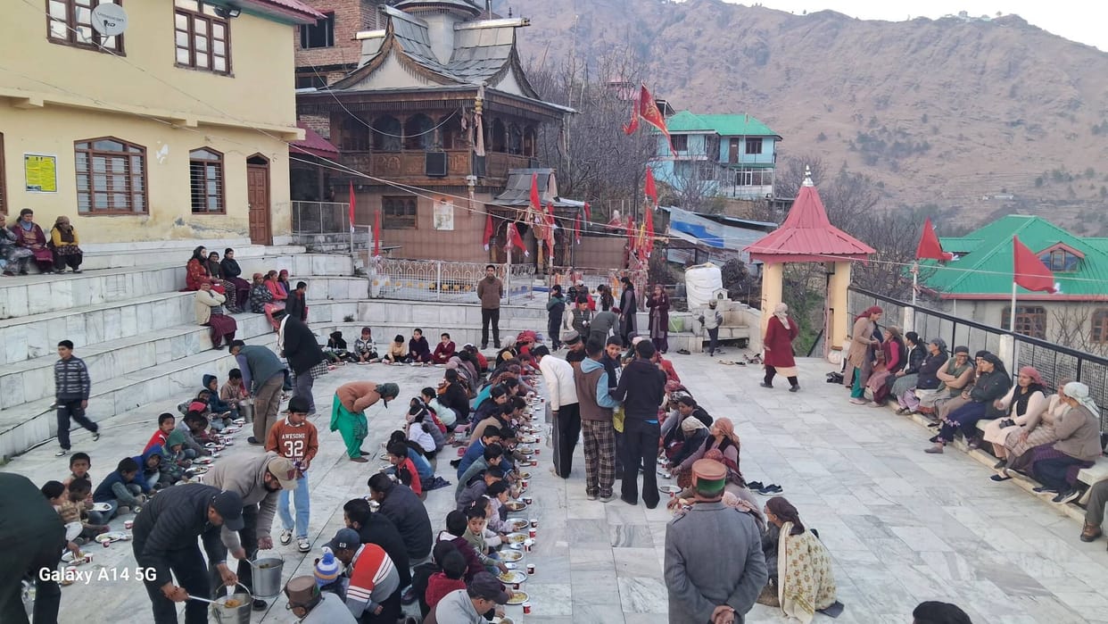 Chandi Maha Yagya concluded in Bhadech