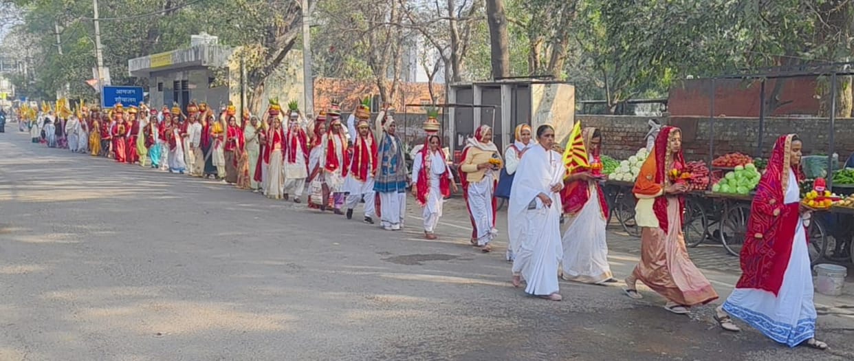 Kalash Yatra was carried out with the message of positive lifestyle.