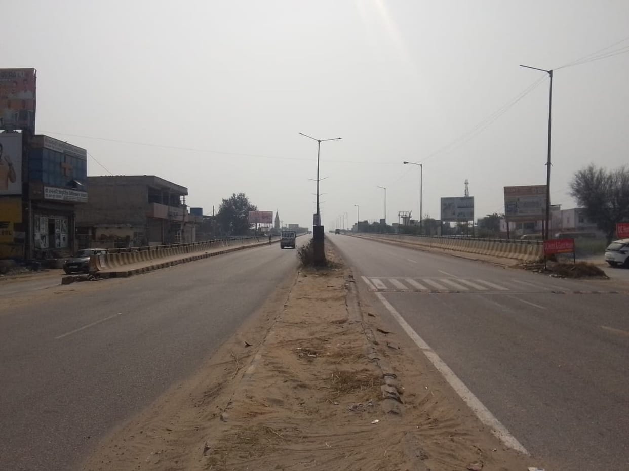 Welcome gates will be built at Majra Chungi, Rivaasa Bridge, Jatwas Mod, Ateli Road and Satnali Road in the city.