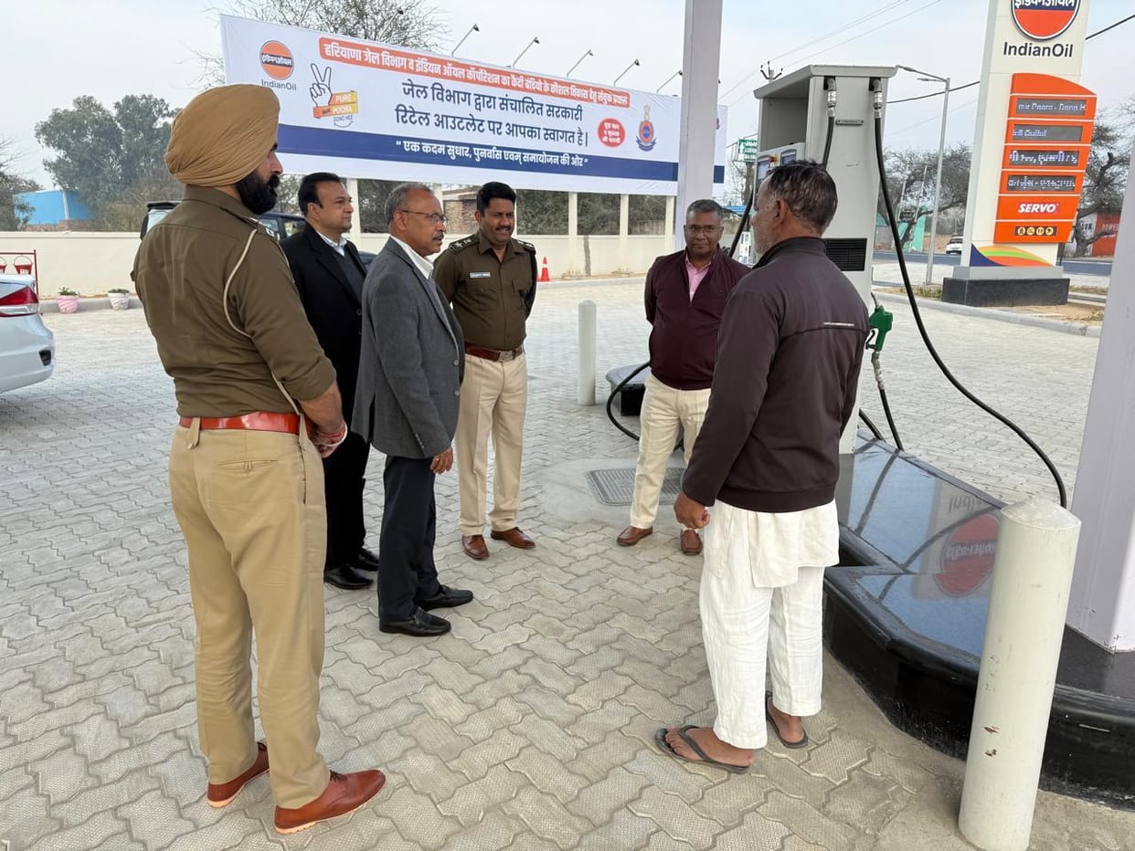 district judge inaugurated petrol pump