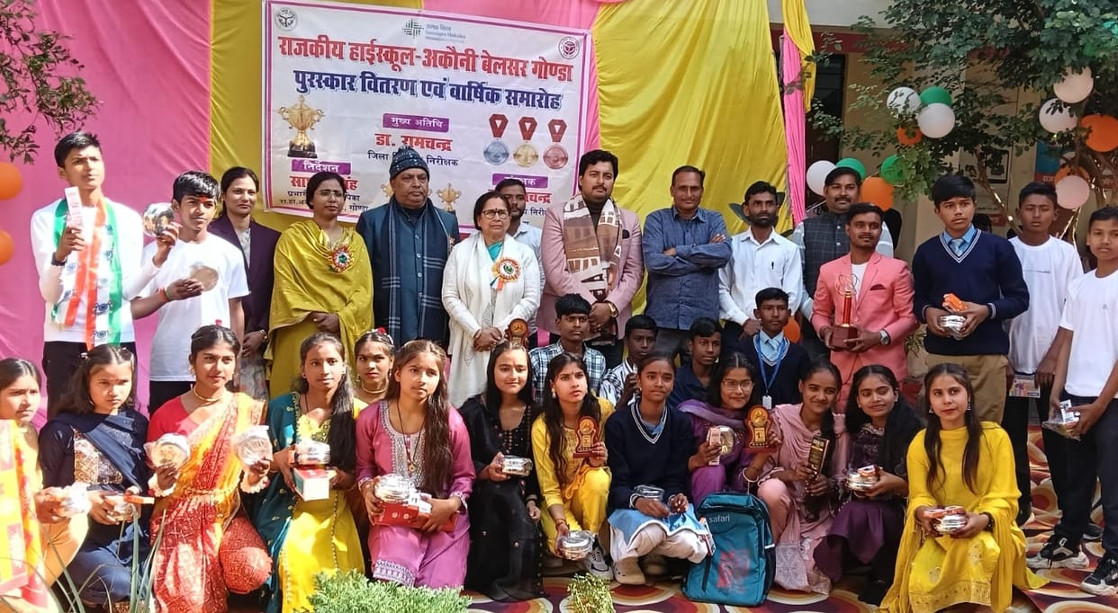 Krishnakumar tops in essay, Ruchi tops in mehndi