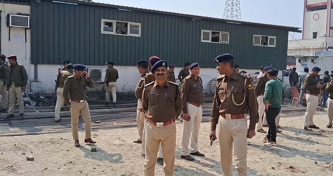 issue of removing temple from Muzaffarpur Junction premises gained momentum agitator threatened suicide