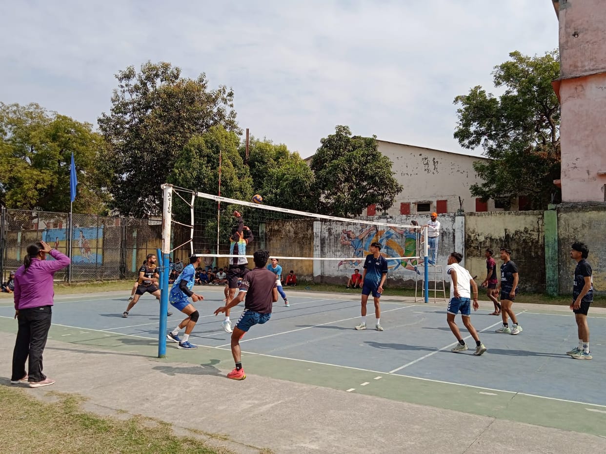 Open Volleyball: Harshita Club won the trophy by defeating Lohaghat